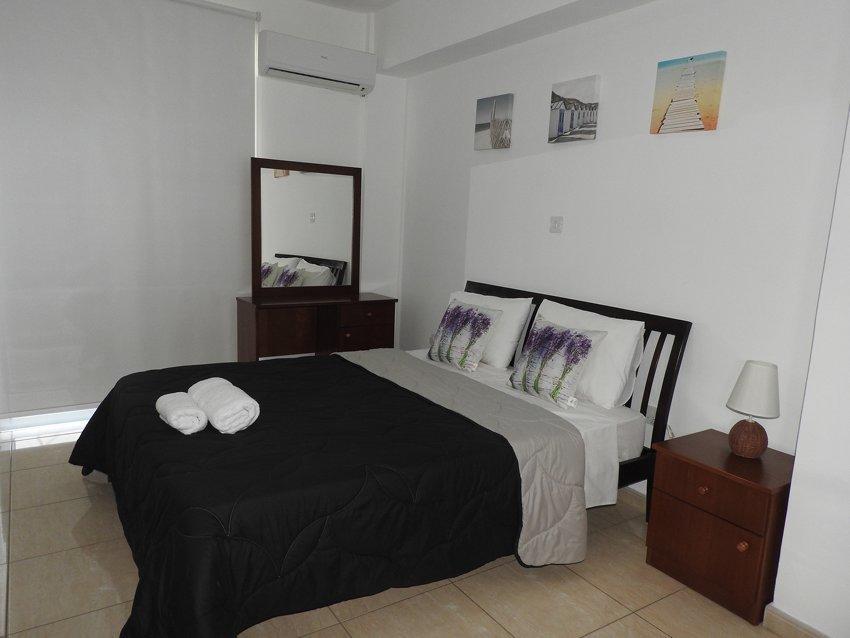 One Bedroom Aptm Ларнака Екстериор снимка